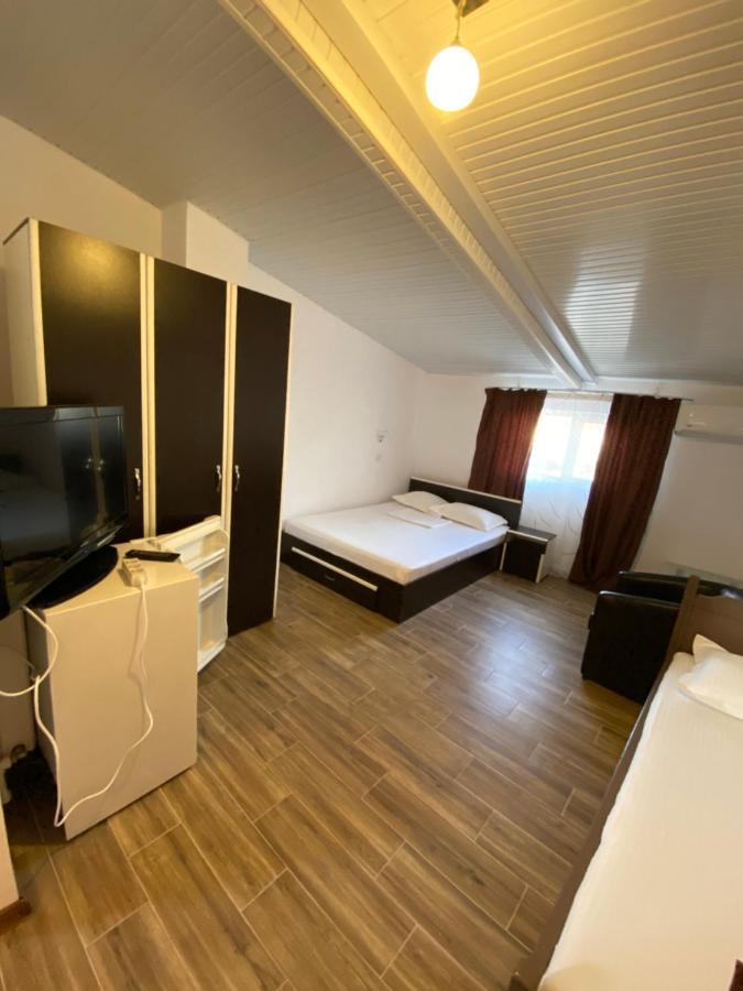 Casa Ciobi Hotel 2 ไม ภายนอก รูปภาพ